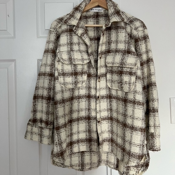 Little Mountain Vancouver Shacket Cream/Brown size small - Picture 3 of 5